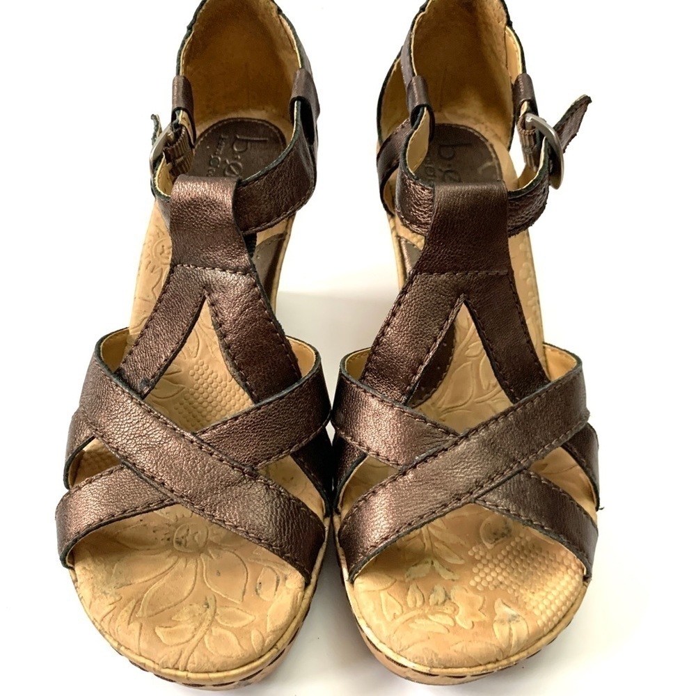 Bronze strappy leather wedge sandals - Picture 3 of 8